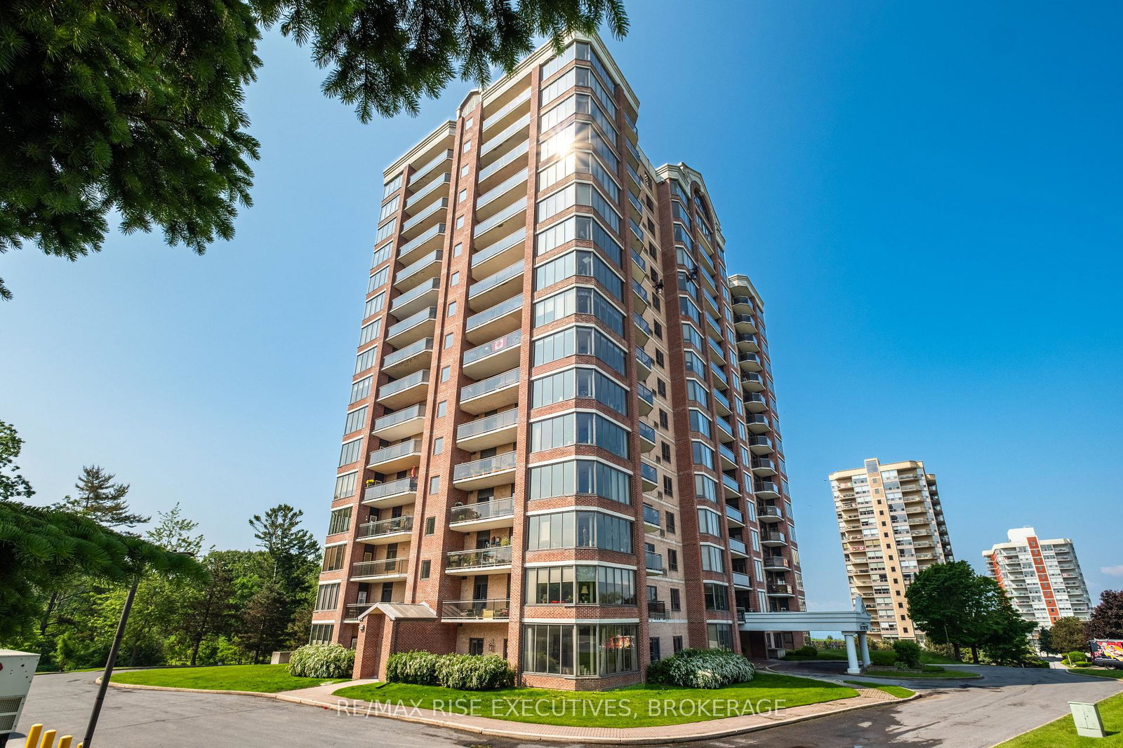 1000-king-street-w-kingston-ontario-x13046776