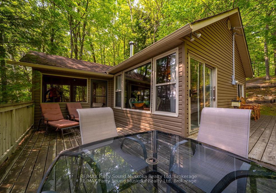 40-jack-and-vernas-lane-magnetawan-ontario-x13046784