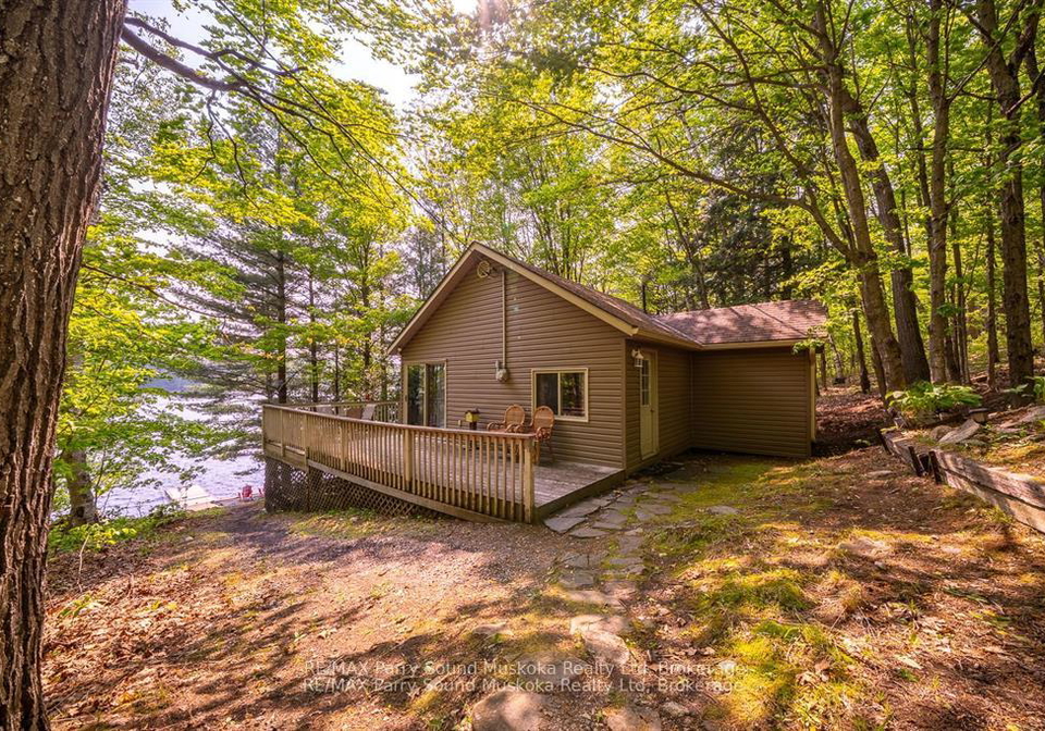 40-jack-and-vernas-lane-magnetawan-ontario-x13046784