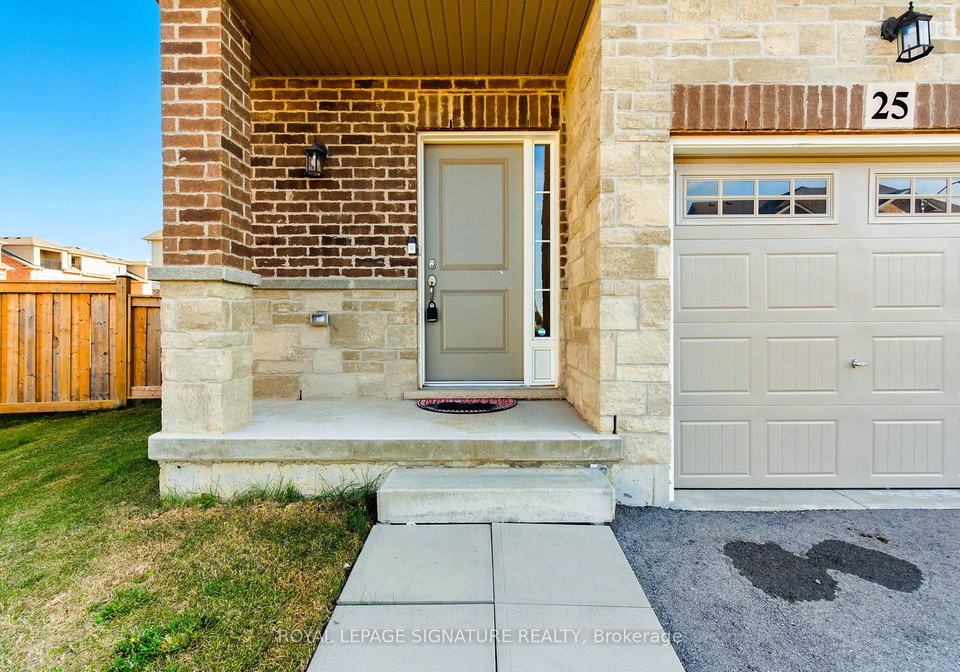 25-beasley-grove-hamilton-ontario-x13046832