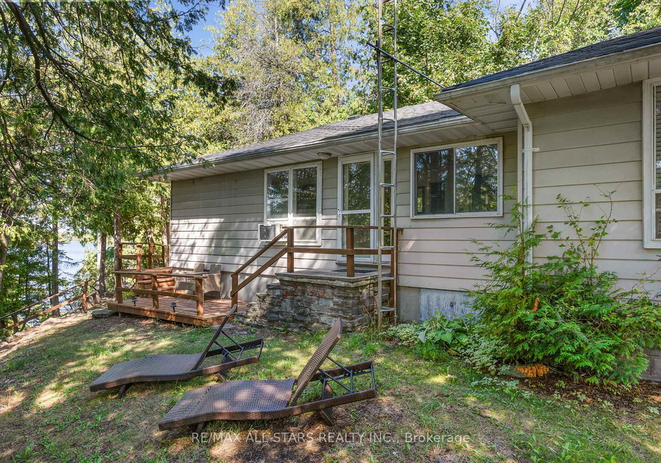 242-francis-street-e-kawartha-lakes-ontario-x13046848