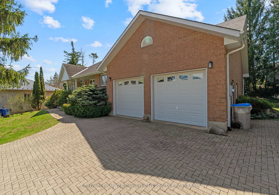 6-durand-court-bluewater-ontario-x13046868
