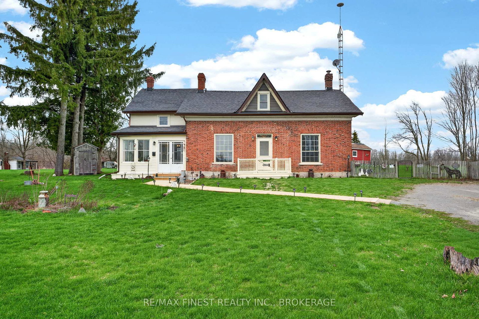 2173-switzerville-road-loyalist-ontario-x13046896