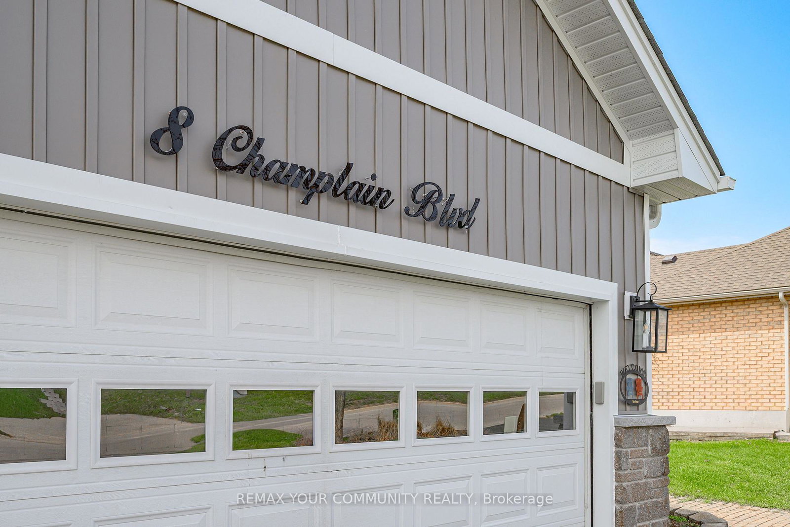 8-champlain-boulevard-kawartha-lakes-ontario-x13046954