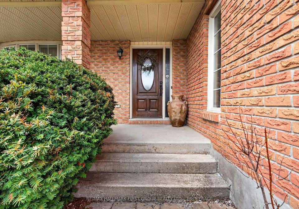1130-caitlin-crescent-kingston-ontario-x13047016