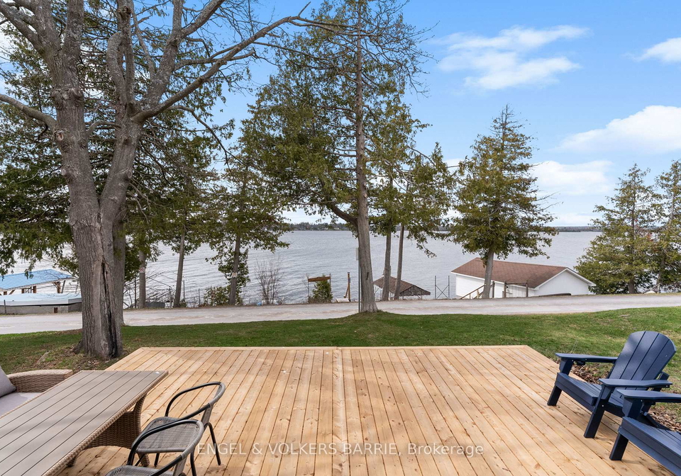 18-third-street-kawartha-lakes-ontario-x13047086
