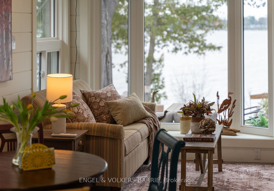 18-third-street-kawartha-lakes-ontario-x13047086