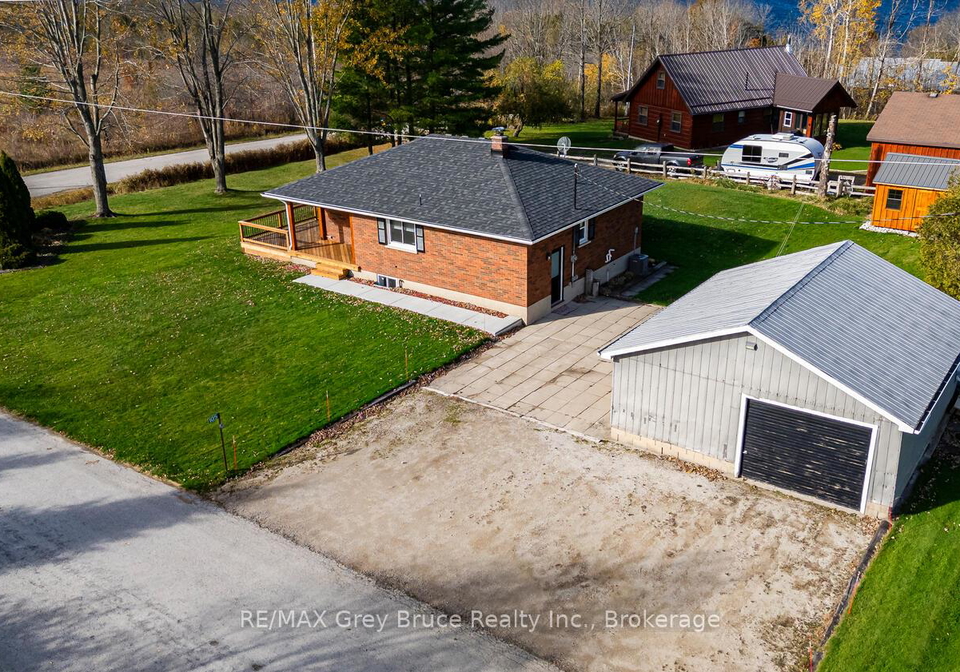105-john-street-georgian-bluffs-ontario-x13047136
