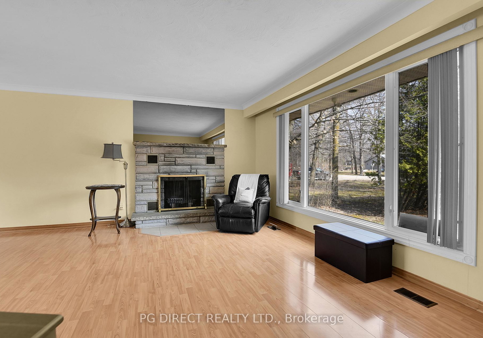 319-nieman-drive-mcnabbraeside-ontario-x13047290