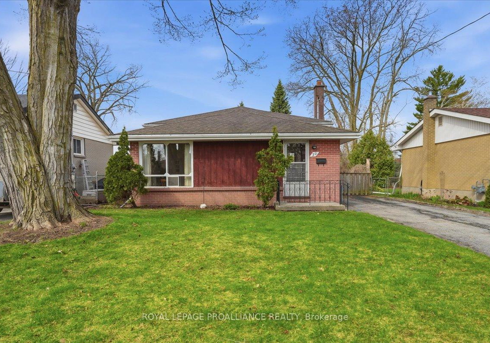 30-lambert-drive-belleville-ontario-x13047322