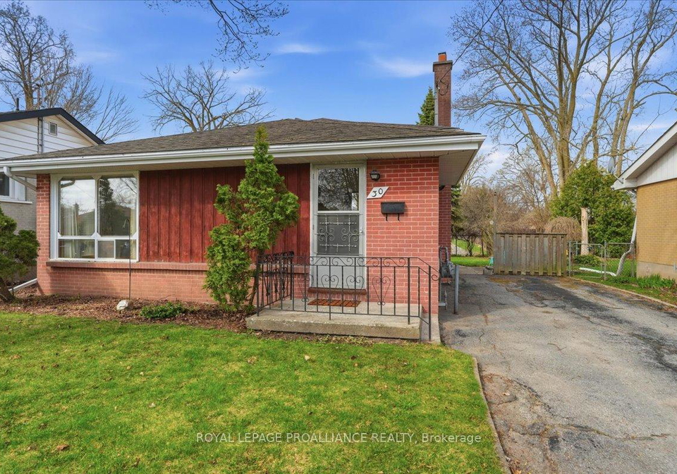 30-lambert-drive-belleville-ontario-x13047322