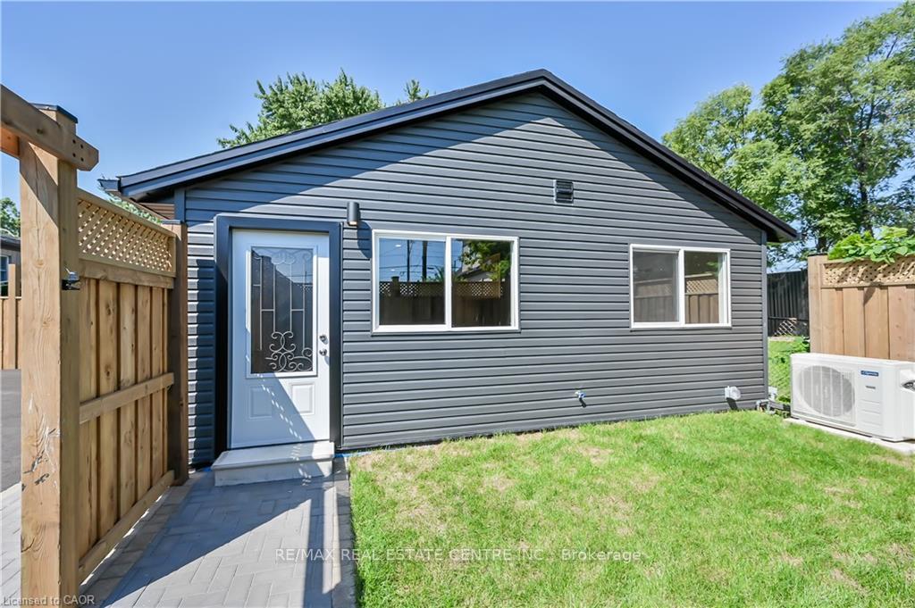 4mahony-avenue-hamilton-ontario-x13047388