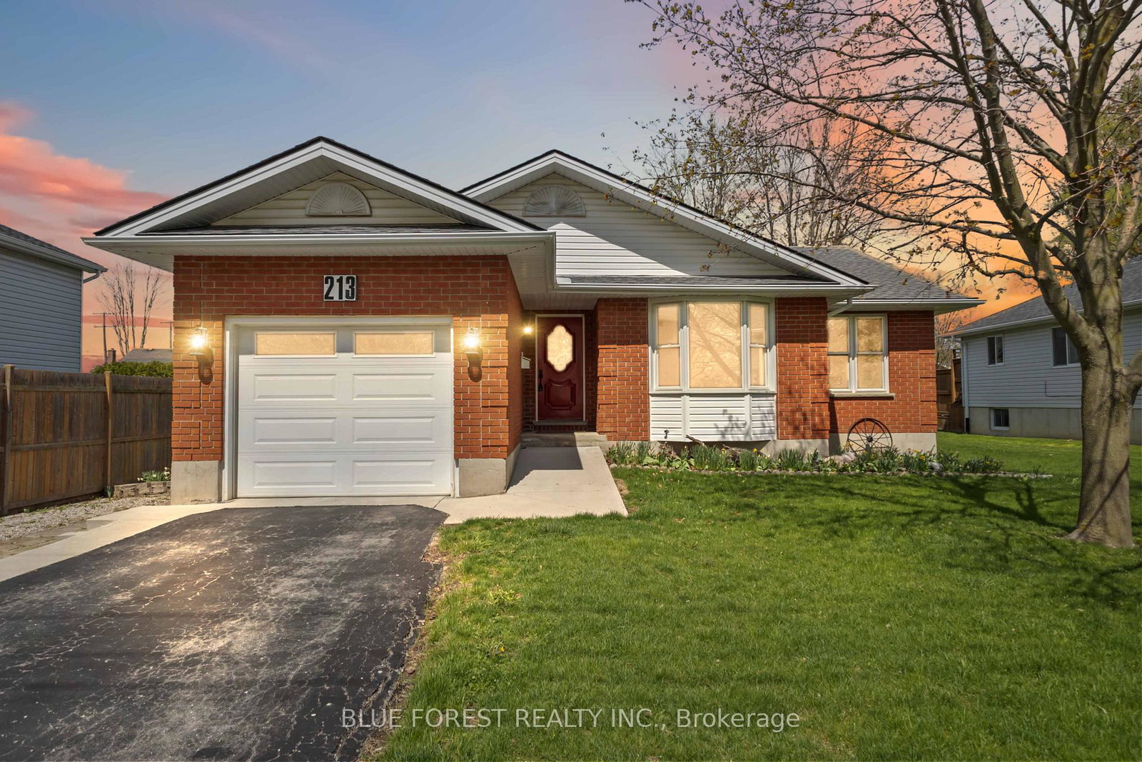 213-luton-road-duttondunwich-ontario-x13047400