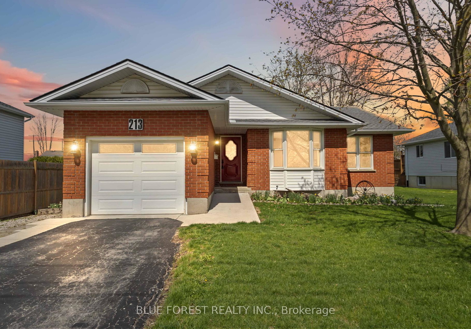 213-luton-road-duttondunwich-ontario-x13047400