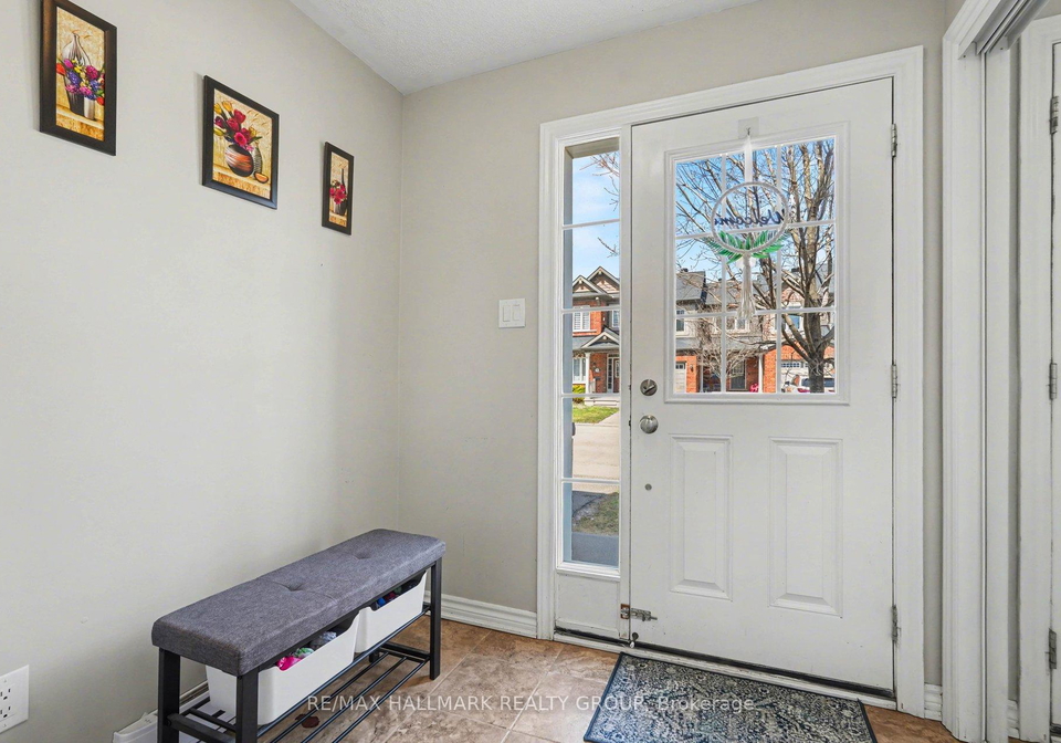 217-bensinger-way-ottawa-ontario-x13047526