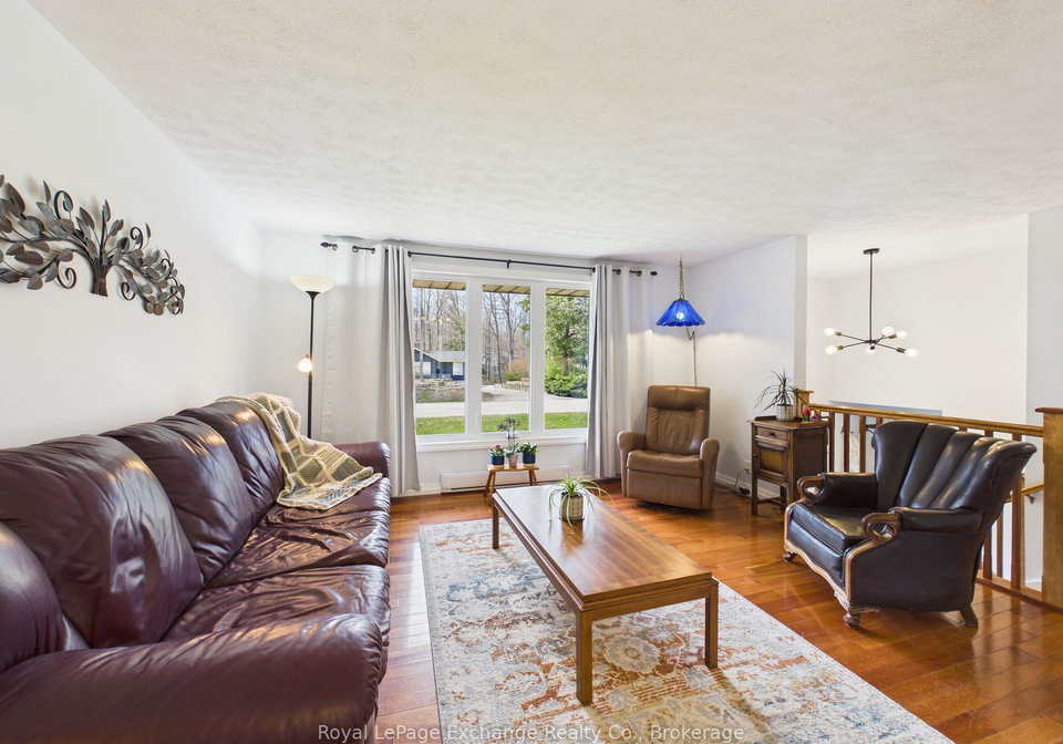 32-blairs-trail-huron-kinloss-ontario-x13047604