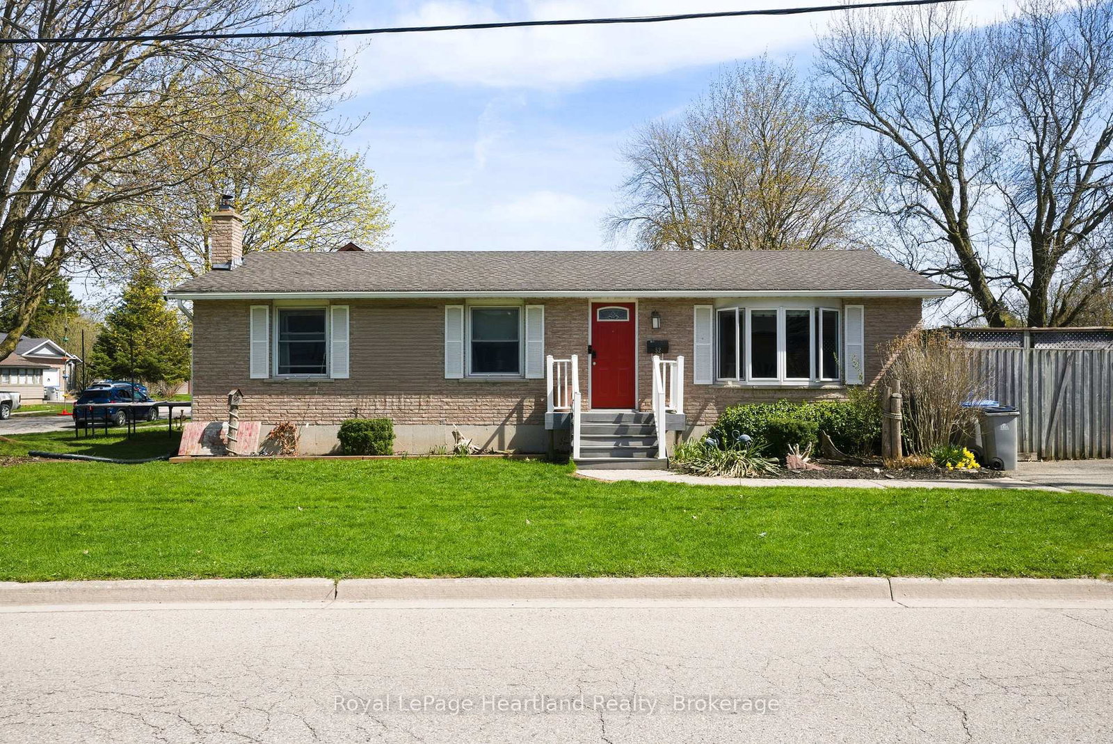 52-marlborough-street-west-perth-ontario-x13047708