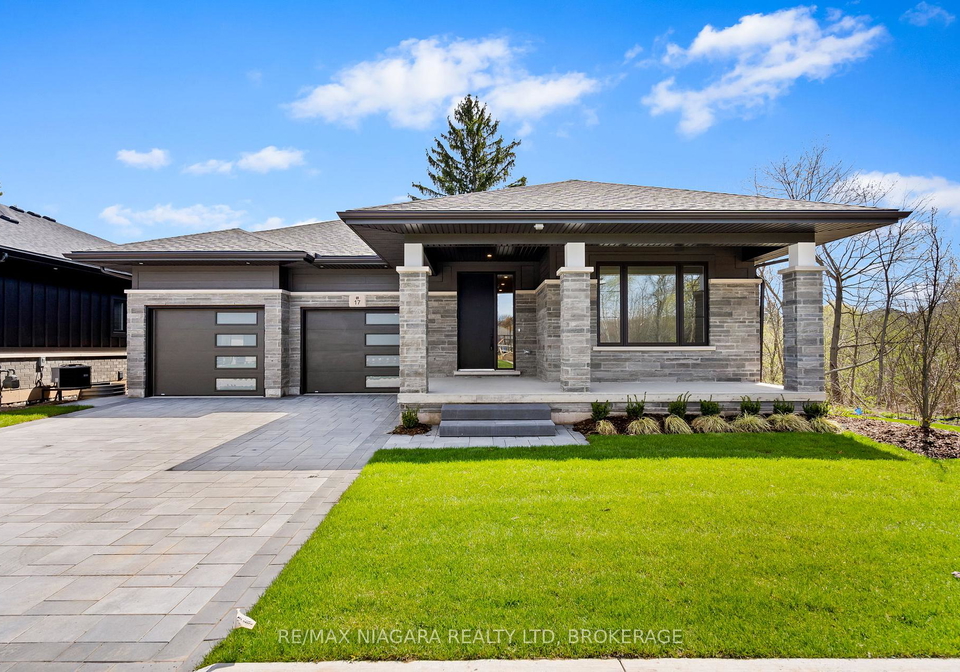 17-accursi-crescent-pelham-ontario-x13047758