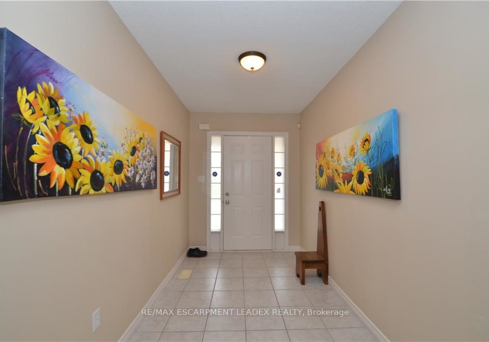 1132-harrogate-drive-hamilton-ontario-x13047796