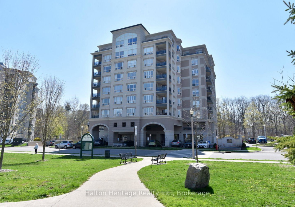 3000-creekside-drive-hamilton-ontario-x13047868