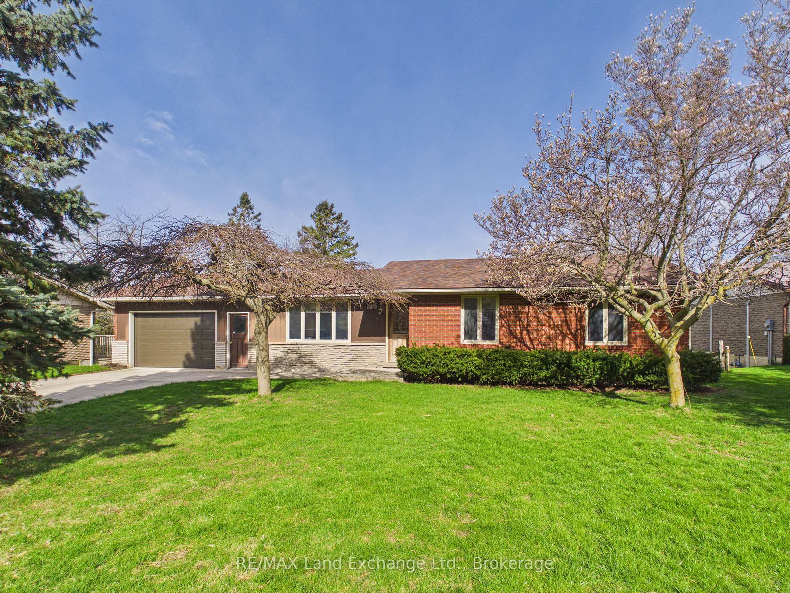 14-queen-street-n-kincardine-ontario-x13047872