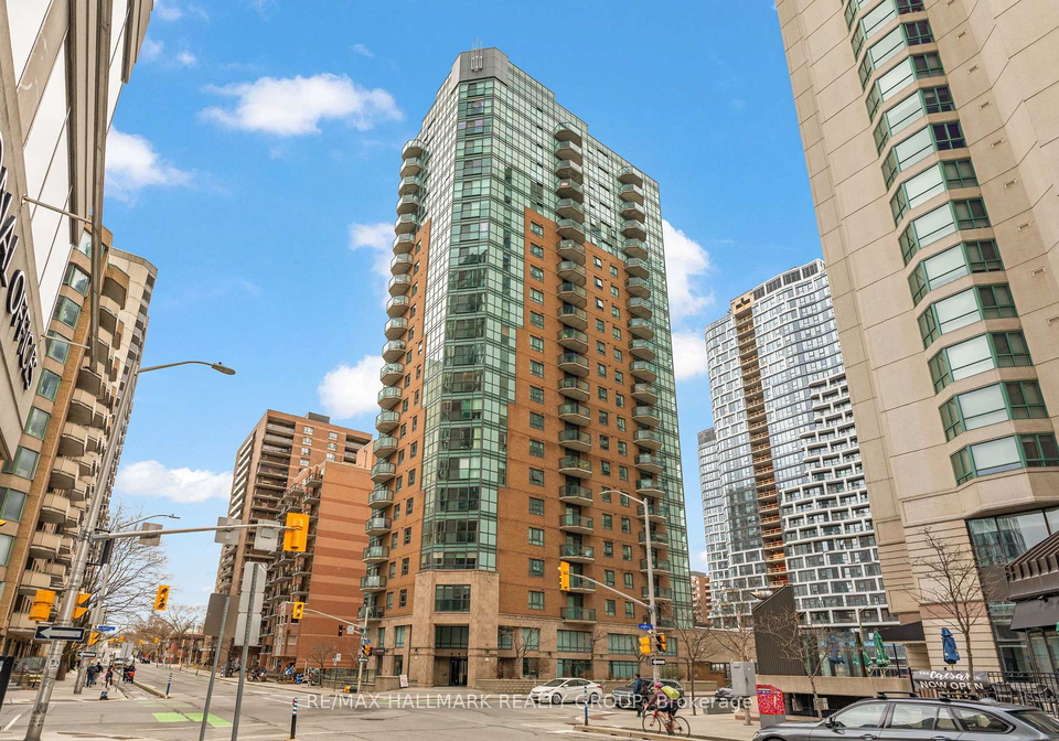 445-laurier-avenue-w-ottawa-ontario-x13048070