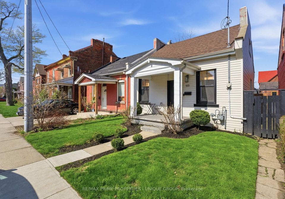 123-east-avenue-n-hamilton-ontario-x13048114