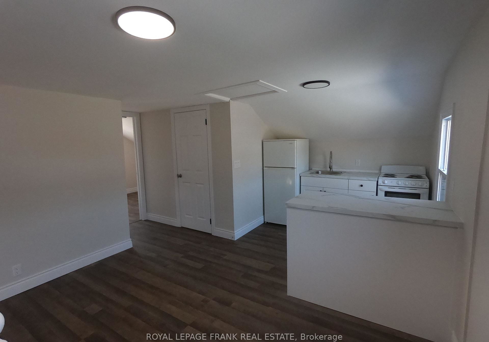 173-stanley-street-quinte-west-ontario-x13048148