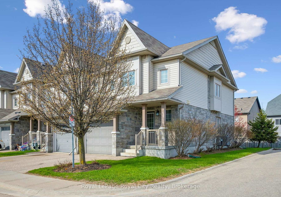 6-upper-mercer-street-kitchener-ontario-x13048160
