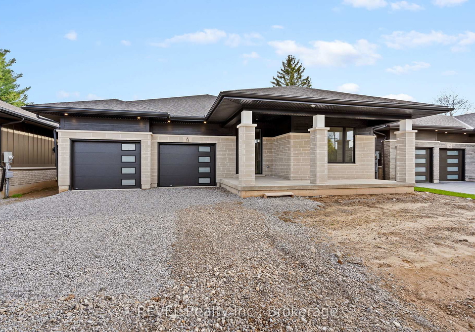 19-accursi-crescent-pelham-ontario-x13048200