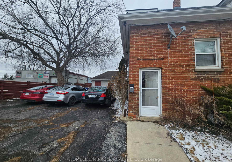 201-grand-avenue-chatham-kent-ontario-x13048314