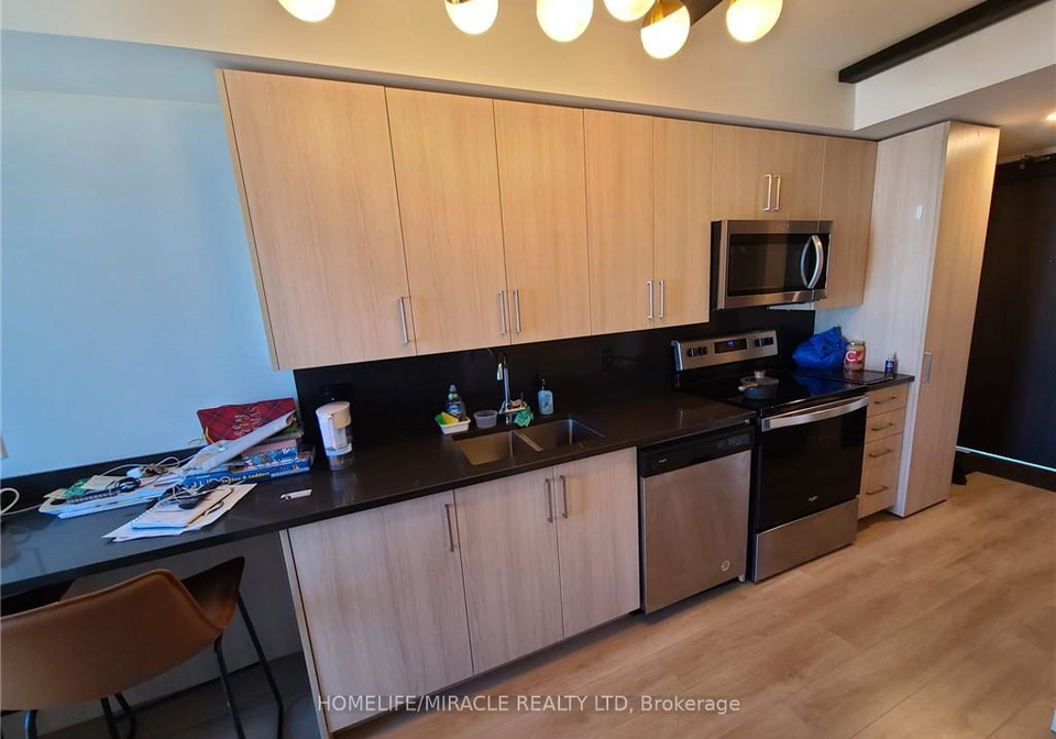 145-columbia-street-w-waterloo-ontario-x13048354