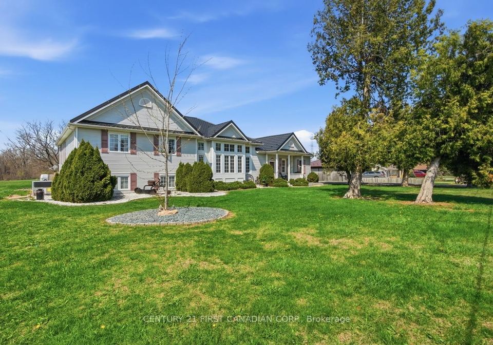 3159-nauvoo-road-brooke-alvinston-ontario-x13048426