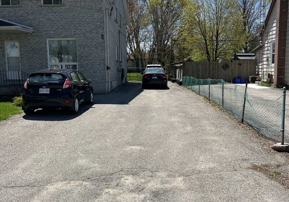 24-eddy-avenue-brantford-ontario-x13048464