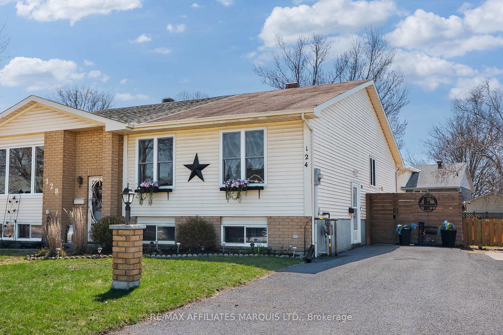 124-northwoods-crescent-cornwall-ontario-x13048510