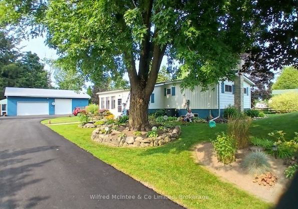 21571-grey-road-16-georgian-bluffs-ontario-x13048592