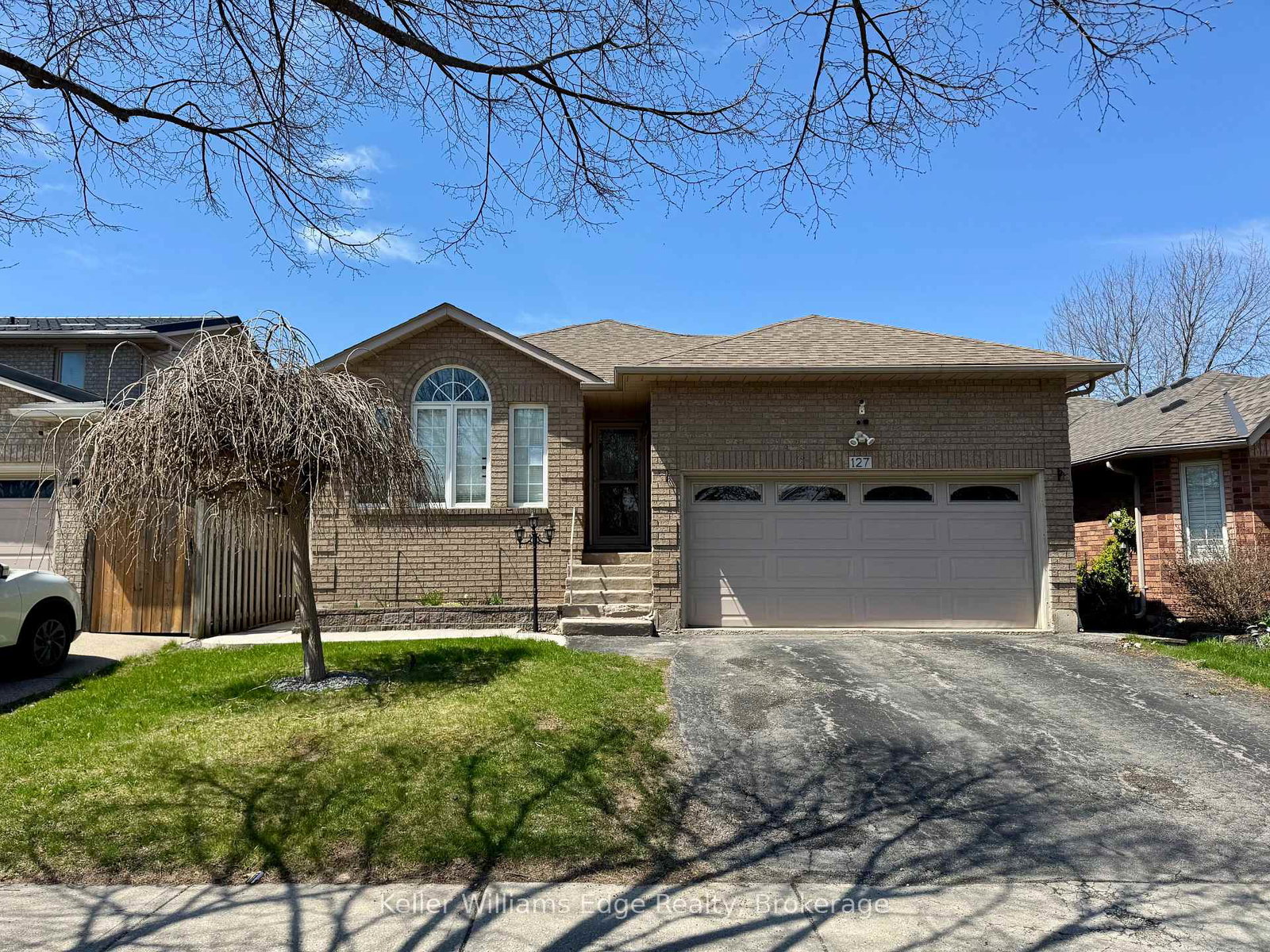 127-first-road-w-hamilton-ontario-x13048760