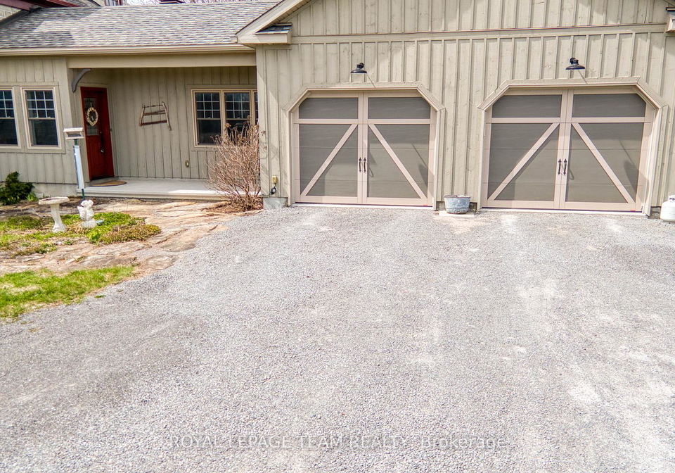 1202-ramsay-concession-8-road-mississippi-mills-ontario-x13048982