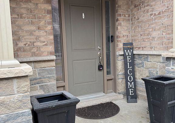 10-waterview-drive-hamilton-ontario-x13049052
