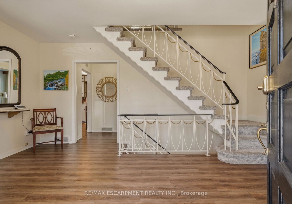 88-bertram-drive-hamilton-ontario-x13049478