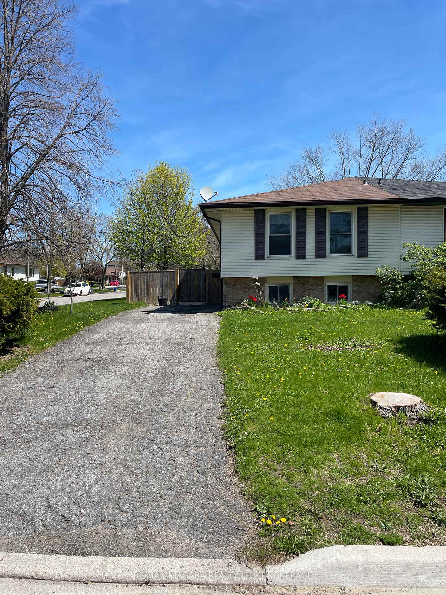 2-baldwin-crescent-thorold-ontario-x13049530