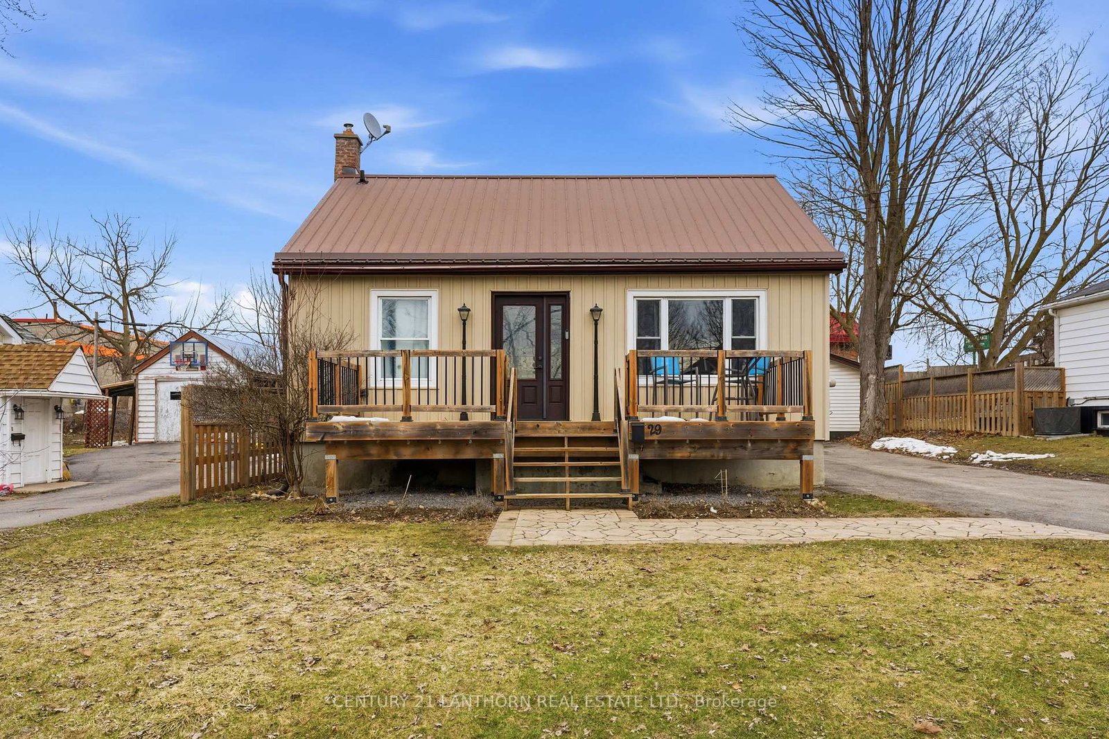 29-valleyview-crescent-belleville-ontario-x13049542