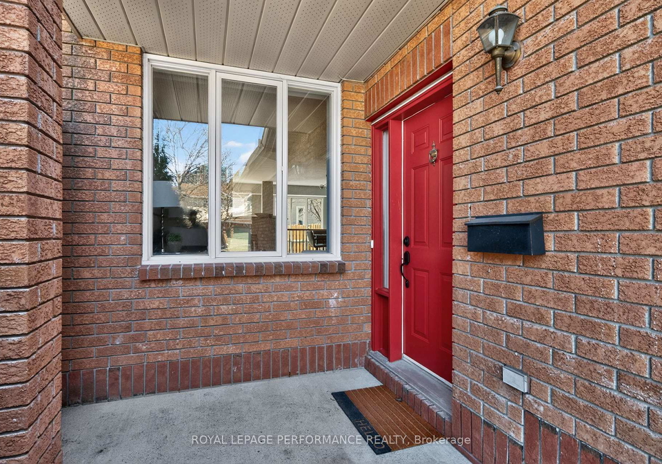 3835-crowsnest-avenue-ottawa-ontario-x13049726