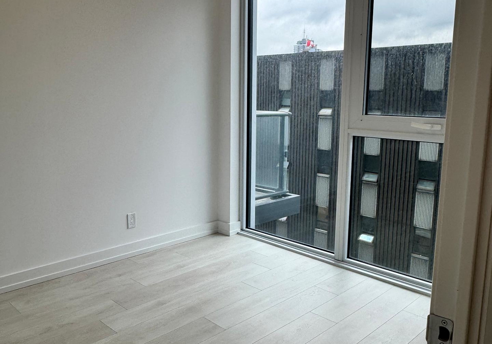 75-james-street-s-hamilton-ontario-x13049778