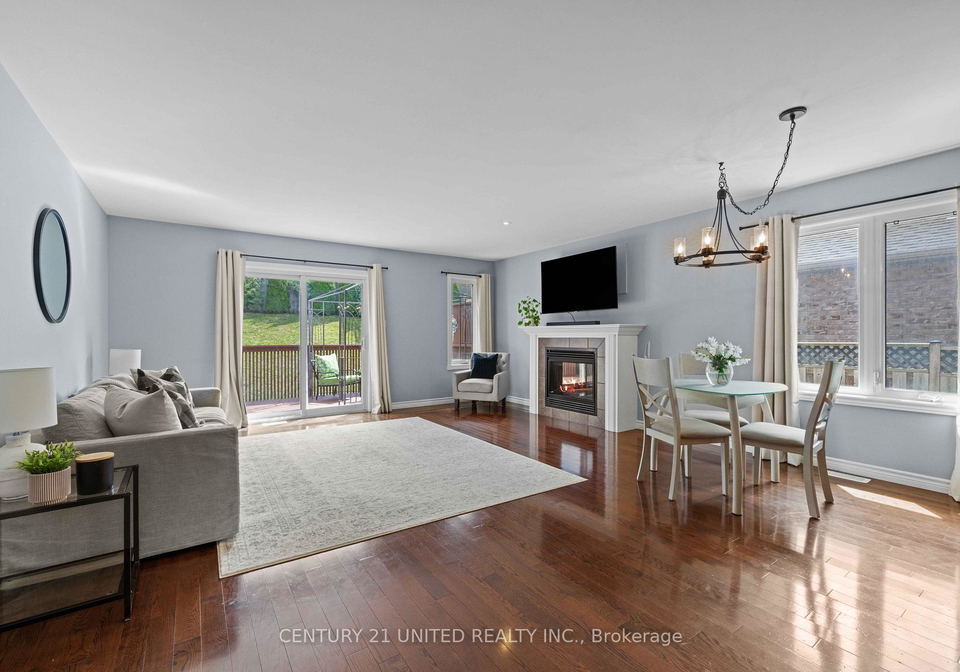 385-bianco-crescent-peterborough-ontario-x13049896