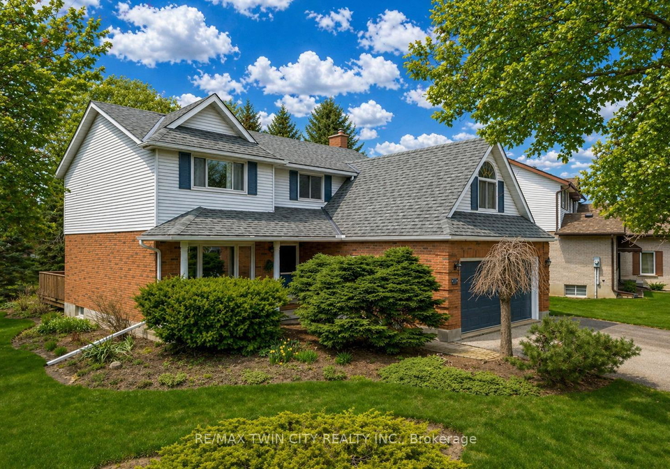 11-darlington-place-kitchener-ontario-x13049988