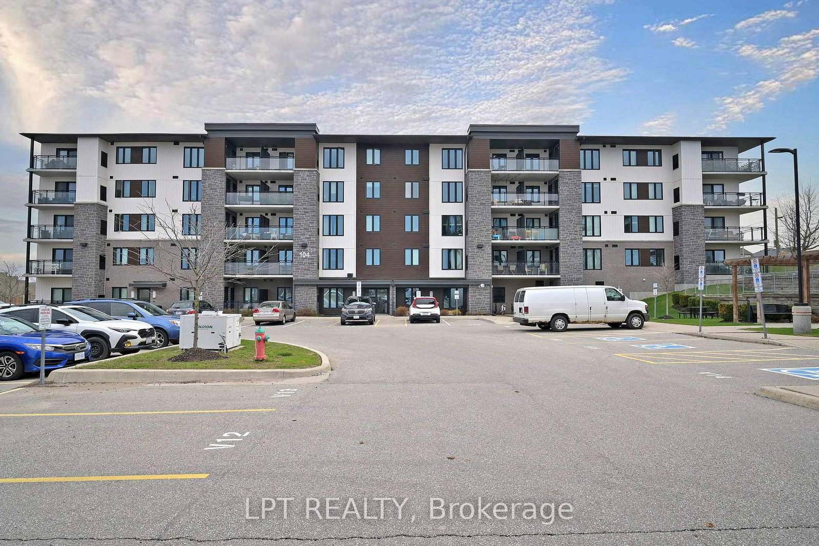 104-summit-ridge-drive-guelph-ontario-x13050014