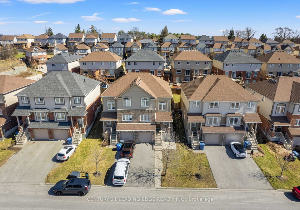 47-oakes-crescent-guelph-ontario-x13050116
