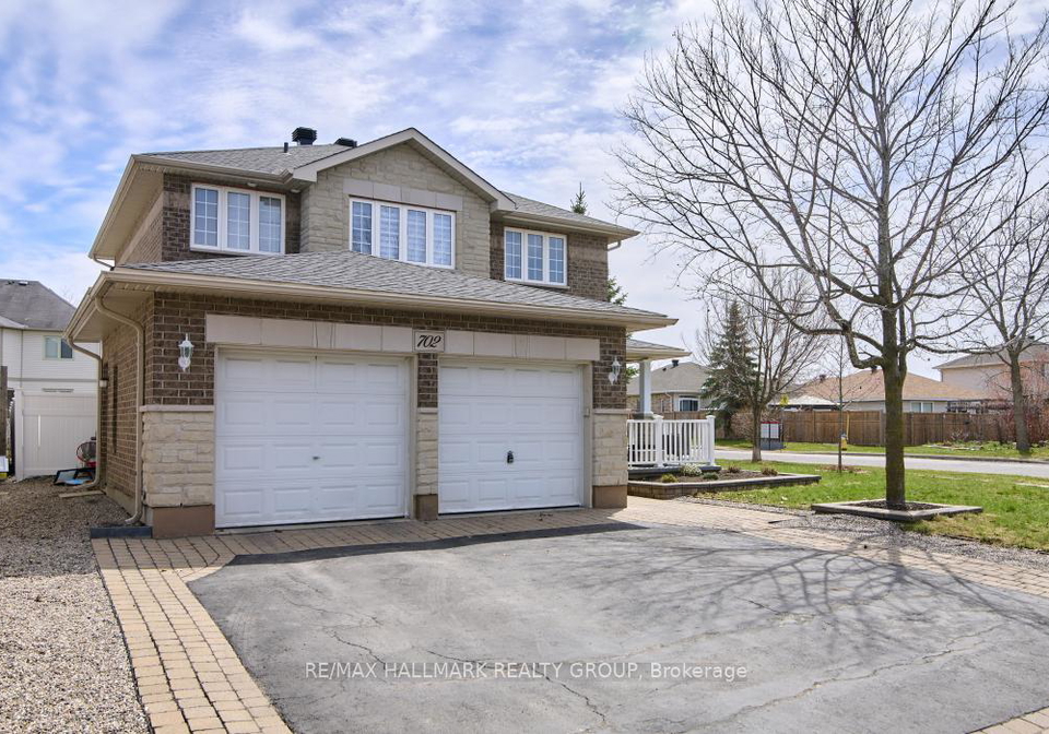 702-mud-creek-crescent-ottawa-ontario-x13050218