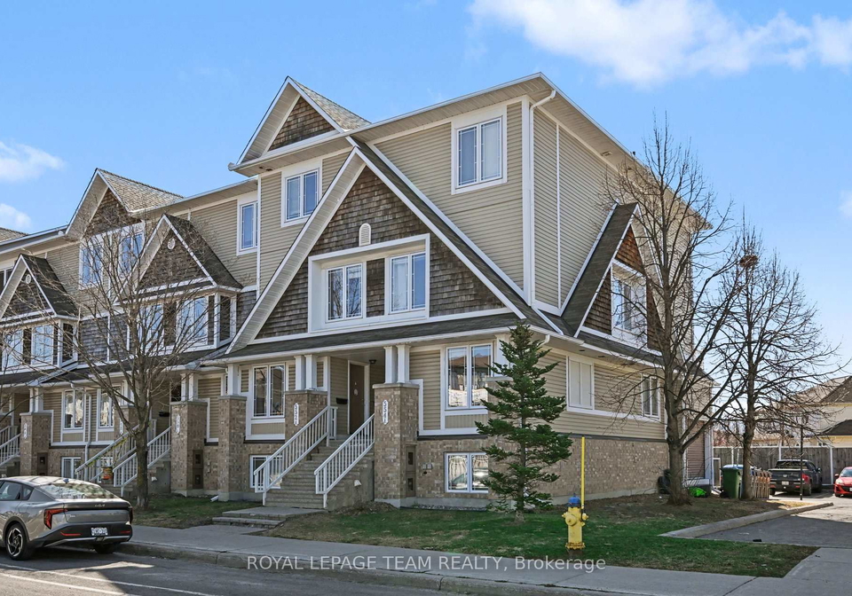 554-chapman-mills-drive-ottawa-ontario-x13050302